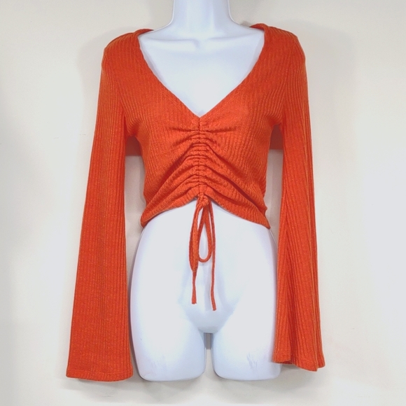 Shein Medium Tangerine Orange Rushed Ribbed V-Neck crop top - Picture 10 of 10